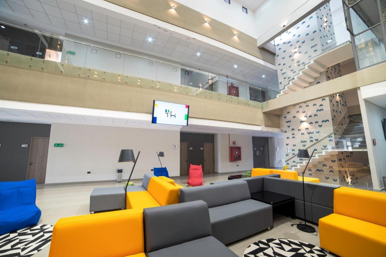 Th Hotel & Vivienda Tepatitlán de Morelos Zewnętrze zdjęcie