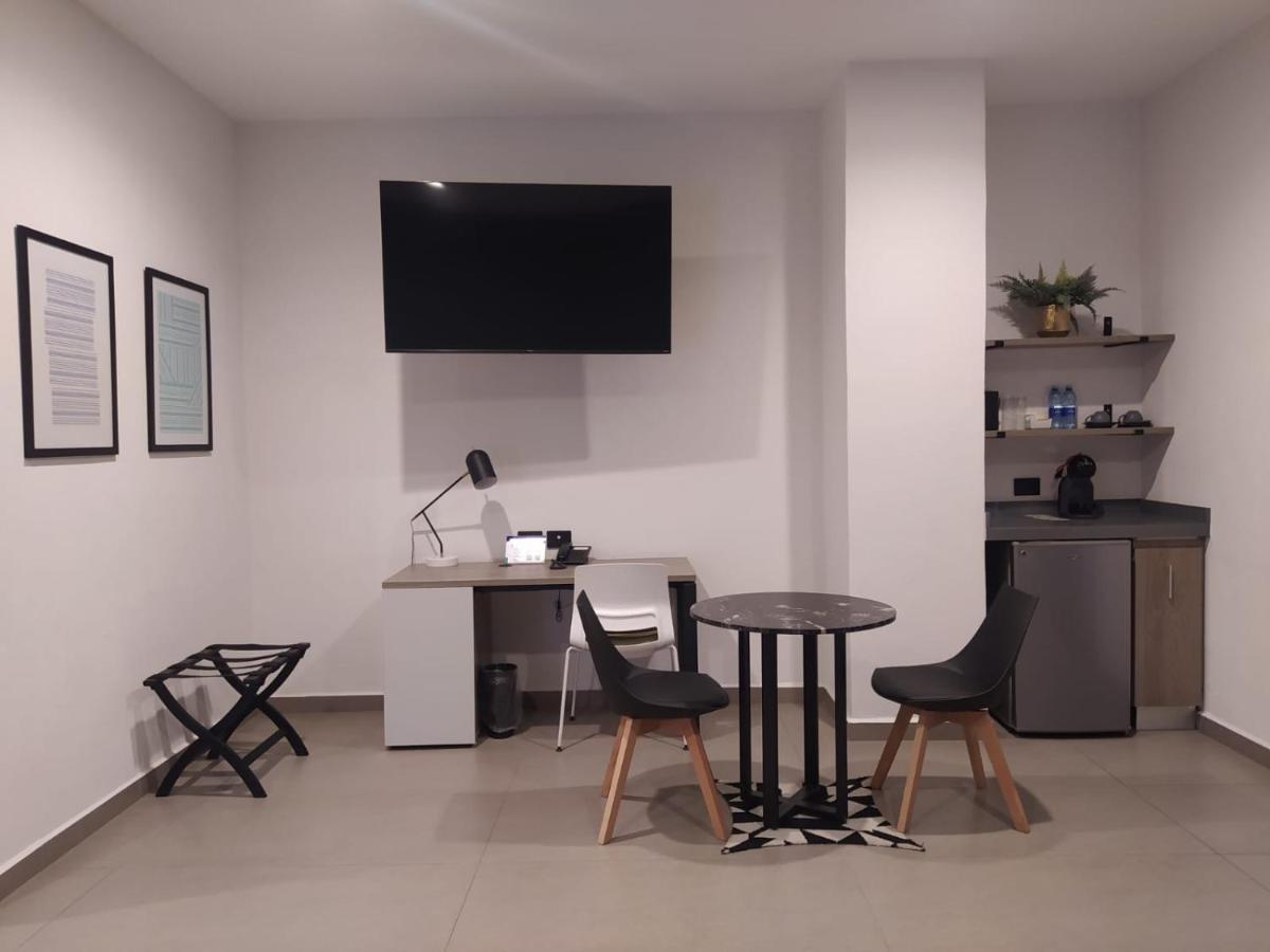 Th Hotel & Vivienda Tepatitlán de Morelos Zewnętrze zdjęcie