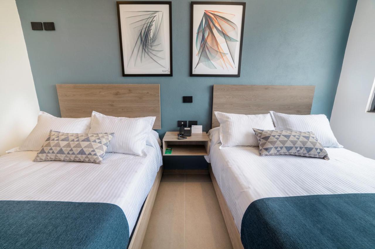 Th Hotel & Vivienda Tepatitlán de Morelos Zewnętrze zdjęcie