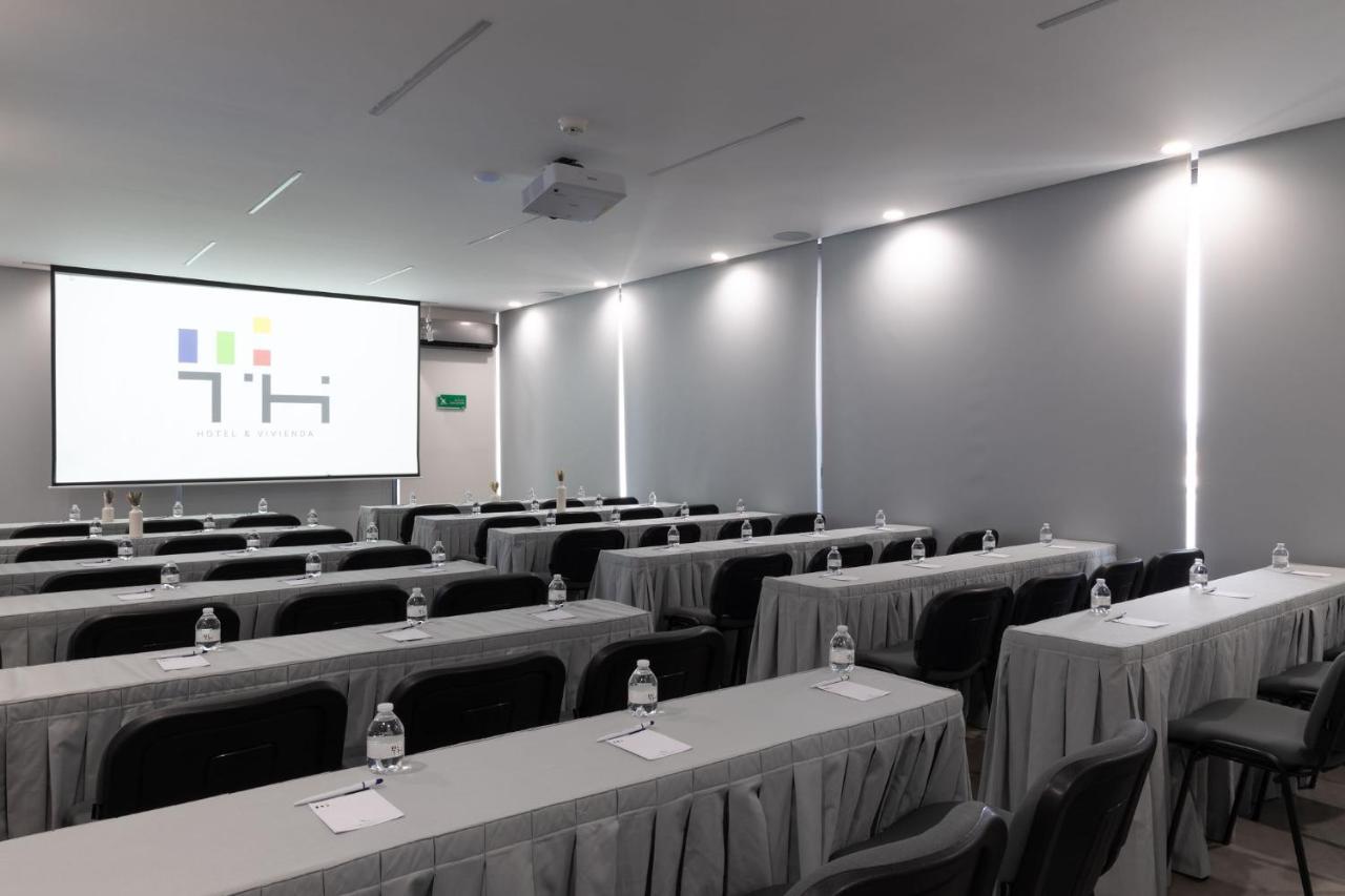 Th Hotel & Vivienda Tepatitlán de Morelos Zewnętrze zdjęcie